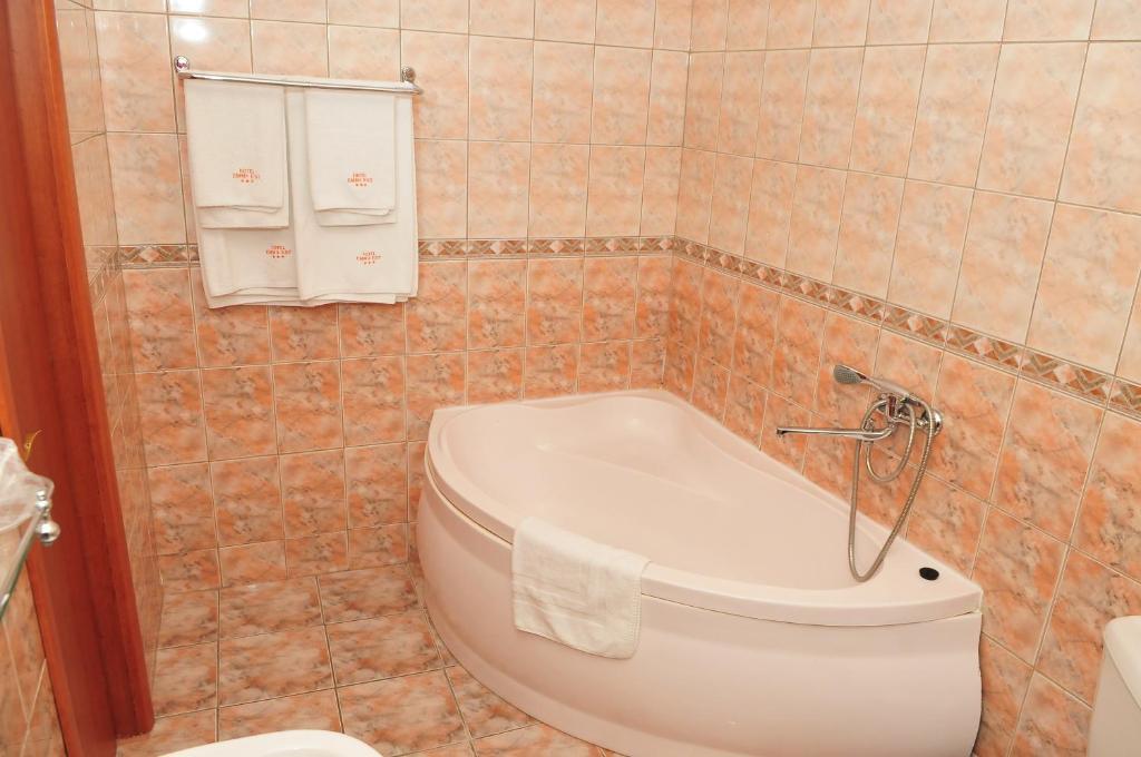קריובה Hotel Emma Est חדר תמונה